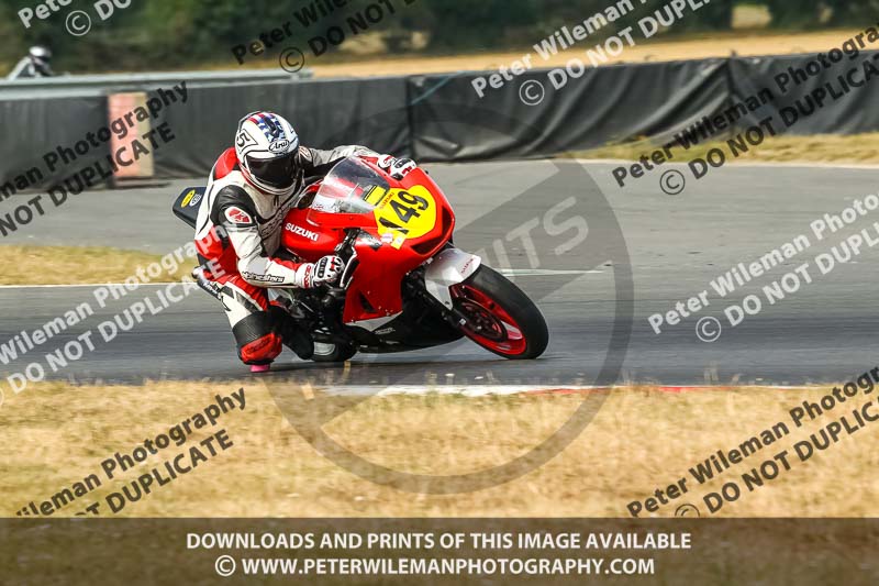 enduro digital images;event digital images;eventdigitalimages;no limits trackdays;peter wileman photography;racing digital images;snetterton;snetterton no limits trackday;snetterton photographs;snetterton trackday photographs;trackday digital images;trackday photos